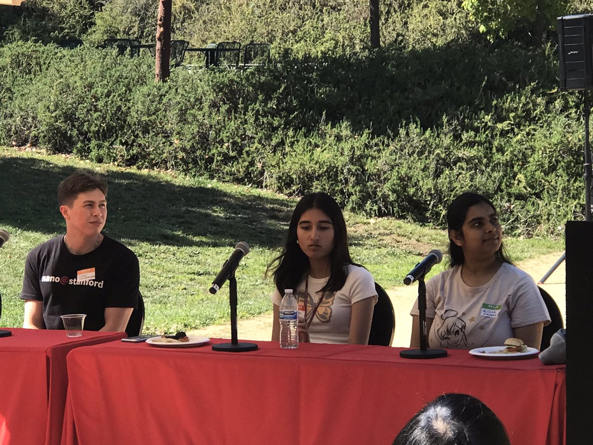 At Stanford today, two Foothill College and one Ohlone College student discuss their experience as Stanford Summer interns last summer. Over 100 community college students will be working in 30 Stanford departments this summer! Thank you Stanford for partnering on this program.