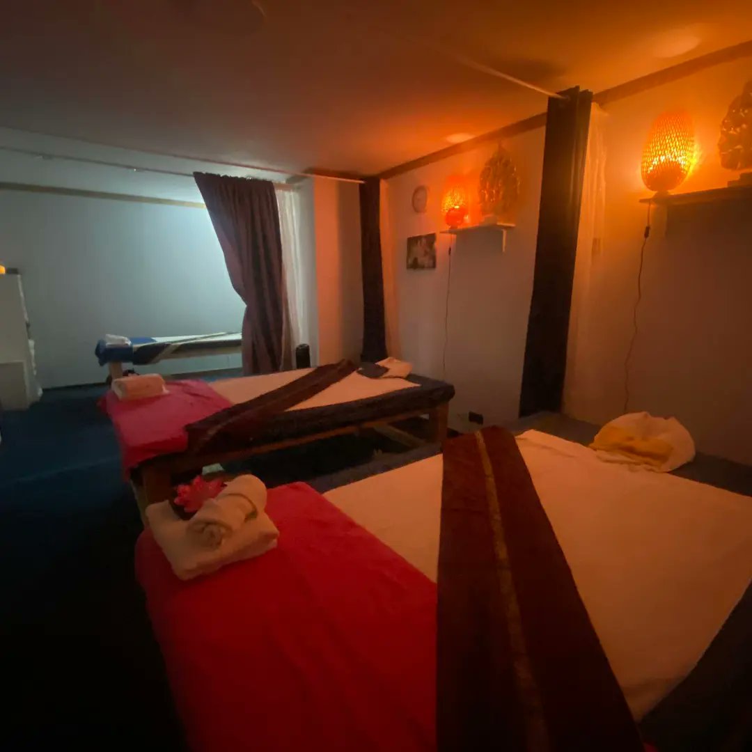 BeeThaimassage's tweet photo. Wir sind umgezogen, aber nur eine Tür weiter ins Nachbarhaus.
Die neuen Räume sind großzügiger und bieten mehr Platz. https://t.co/cyt7lMXZaJ