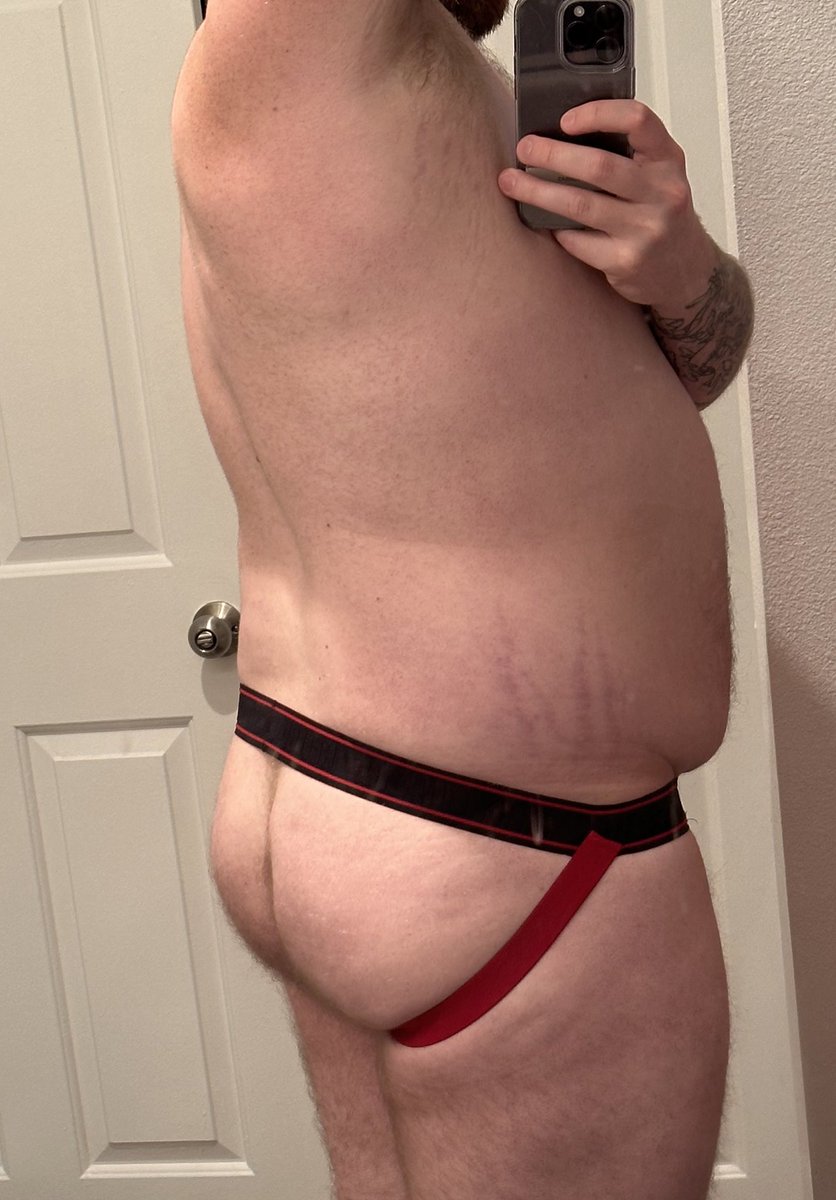 Pdxxgingercub's tweet photo. Happy hump day! https://t.co/n8JQejGp8g