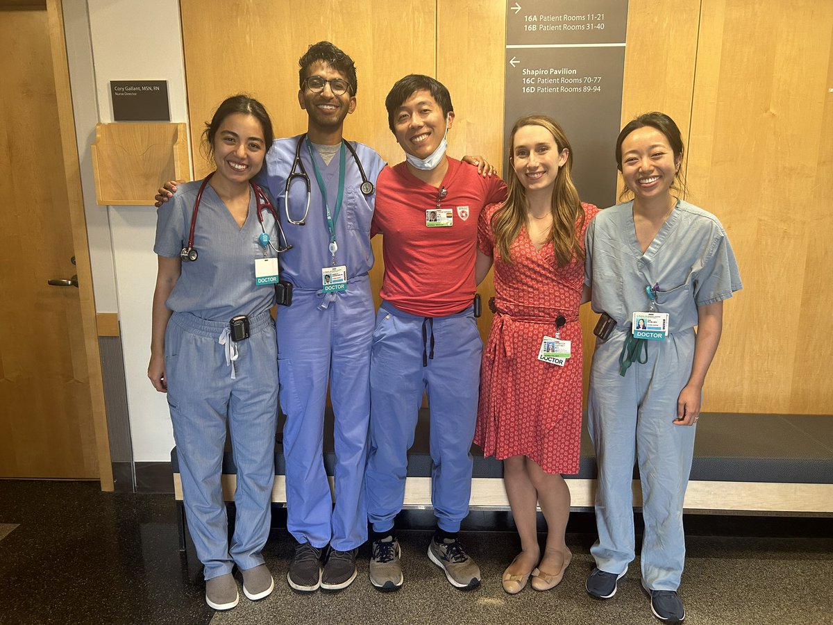And that’s a wrap on PGY-4!! Ended the year with a phenomenal team, including our very own new med derm <a href="/Nakisa_Sadeghi/">Nakisa Sadeghi</a>. I honestly can’t believe I’m in my last year of residency and still feel so lucky to be <a href="/BrighamMedRes/">Brigham and Women's Medicine Residents</a> @HarvardDerm trained. Onto PGY-5🎉