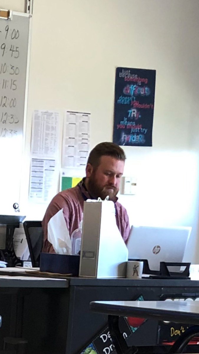NickGirth19's tweet photo. Live look into the Buffalo Sabres war room. https://t.co/KqUXXVMk1a