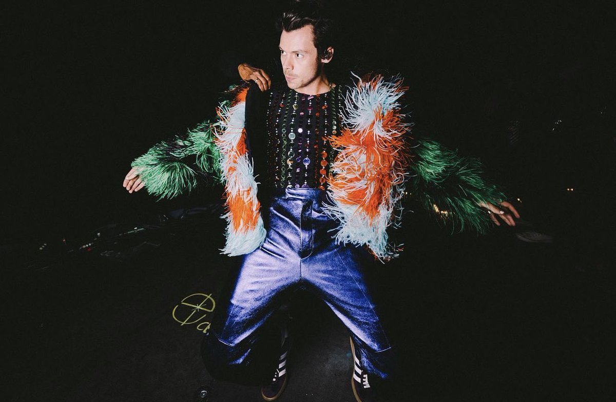 TheHarryNews's tweet photo. harrystyles: Love On Tour. Düsseldorf II. June, 2023. https://t.co/ulYfRG7ZwU