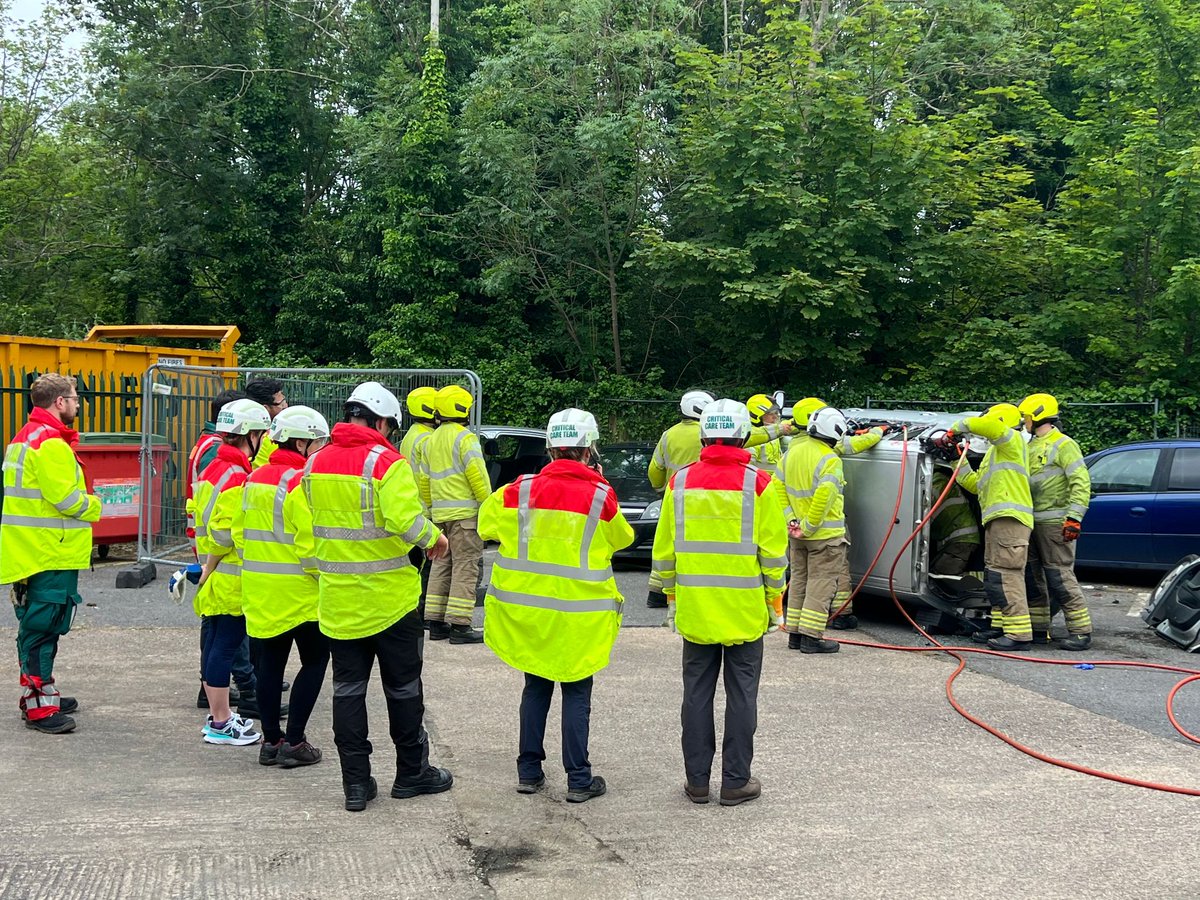 WM CARE Team (@wmcareteam) on Twitter photo Congratulations to our latest cohort of trainees who finished their induction course today
Topics and simulations included maxillofacial injuries, surgical procedures and extrication training (kindly supported by <a href="/WMFSBournbrook/">Bournbrook Fire Station</a>)
PB Congratulations to our latest cohort of trainees who finished their induction course today
Topics and simulations included maxillofacial injuries, surgical procedures and extrication training (kindly supported by <a href="/WMFSBournbrook/">Bournbrook Fire Station</a>)
PB