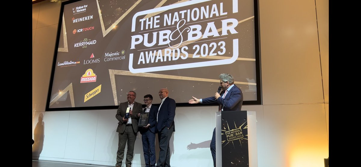 simon cotton tweet media