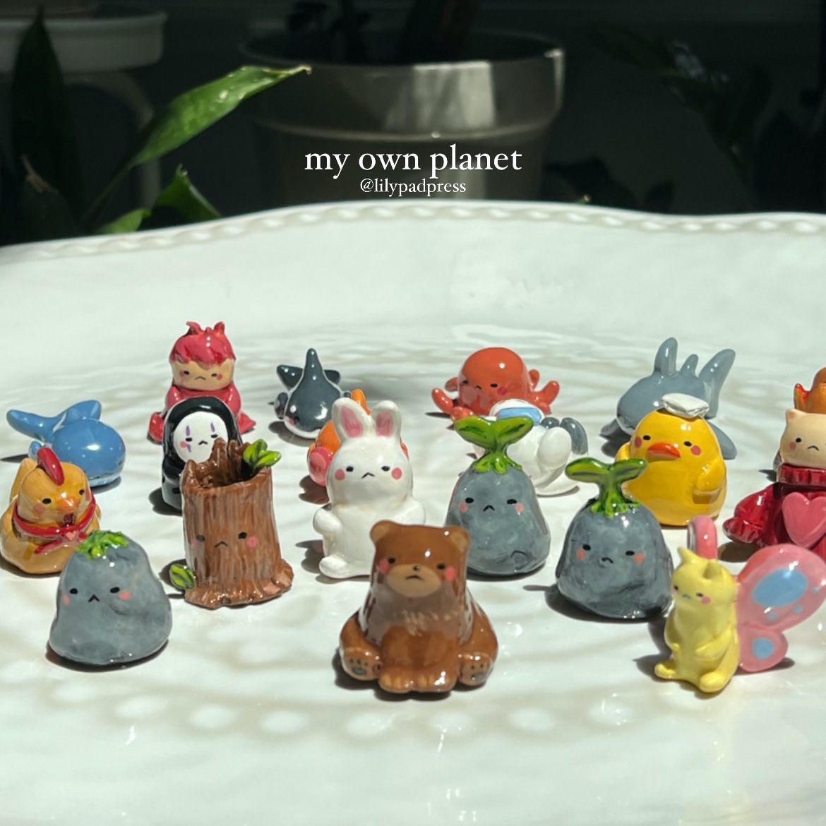 lilypadpress's tweet photo. SHOP ON SALE for Eid until Saturday :)))
shop: https://t.co/81pltySZYW

LIMITED QUANTITIES!! Many have been claimed already :)) 

 #EidMubarak #cute #etsyshop #ArtistOnTwitter #clayart https://t.co/MW0r6Uu8a0