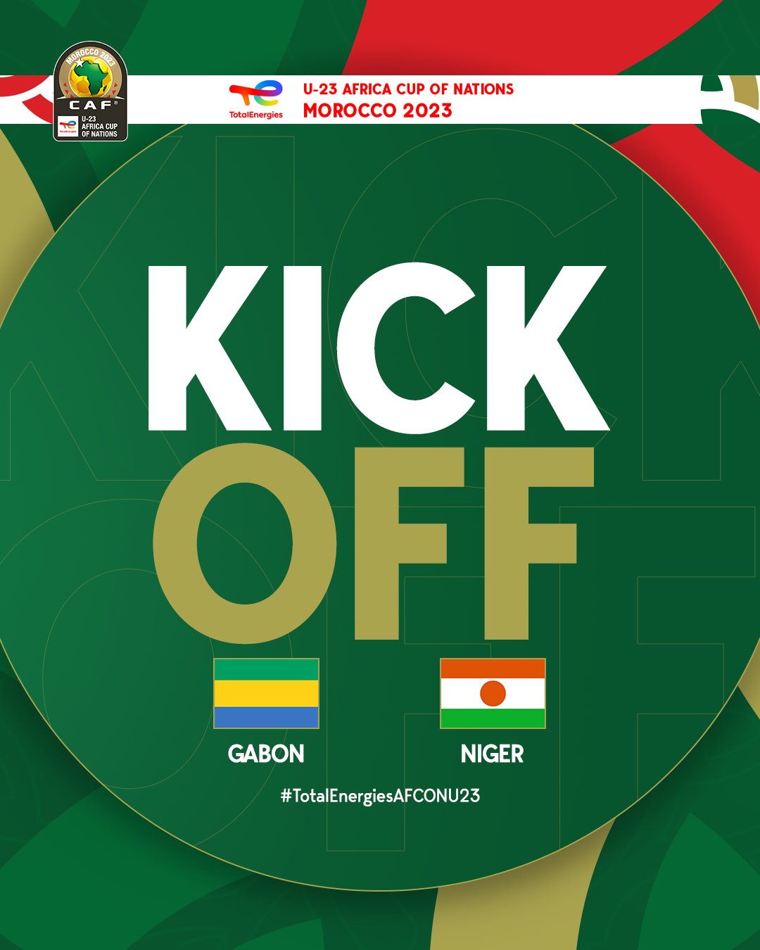 🆚What is the difference between Kick in and Kick off ? Kick in vs Kick off ?
