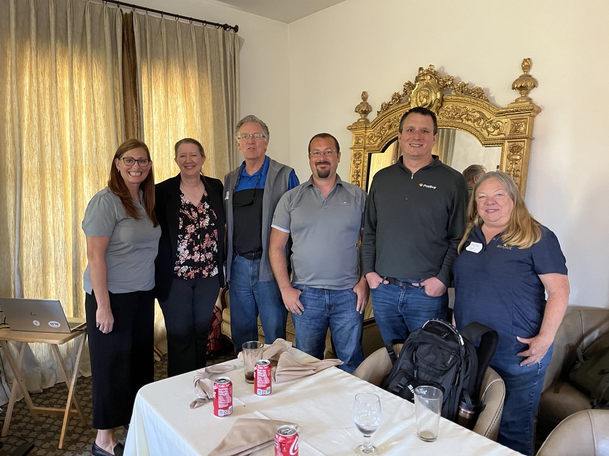 dturfie's tweet photo. Team Simplot at the BASF Summer Crop Protection Meeting. Well done Jen!  Thanks Leah. ⁦@BASFPlants_us⁩ ⁦@BASFTurf_us⁩ ⁦@SimplotTurf⁩ ⁦@JenBrowningBASF⁩ https://t.co/dSpmRy6lAg