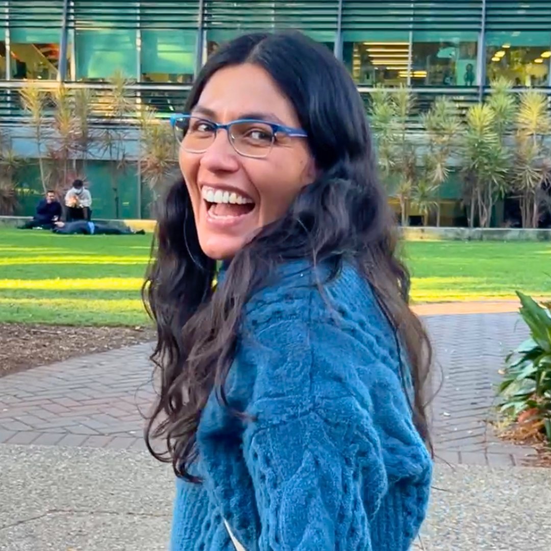 radio4eb's tweet photo. Experience that amazing 😊 Radio 4EB member feeling today! 
Join us for a smile-inducing journey; check out https://t.co/emJGDy75km or tune in to Radio 4EB 98.1FM. Let's make today the best day yet!

 #radio4eb #communityradioqld https://t.co/68o4ALVB5l