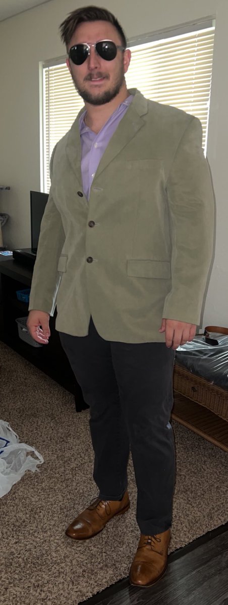 _queso_dillon_'s tweet photo. Now that’s a glow up https://t.co/NqyuCLuCpG