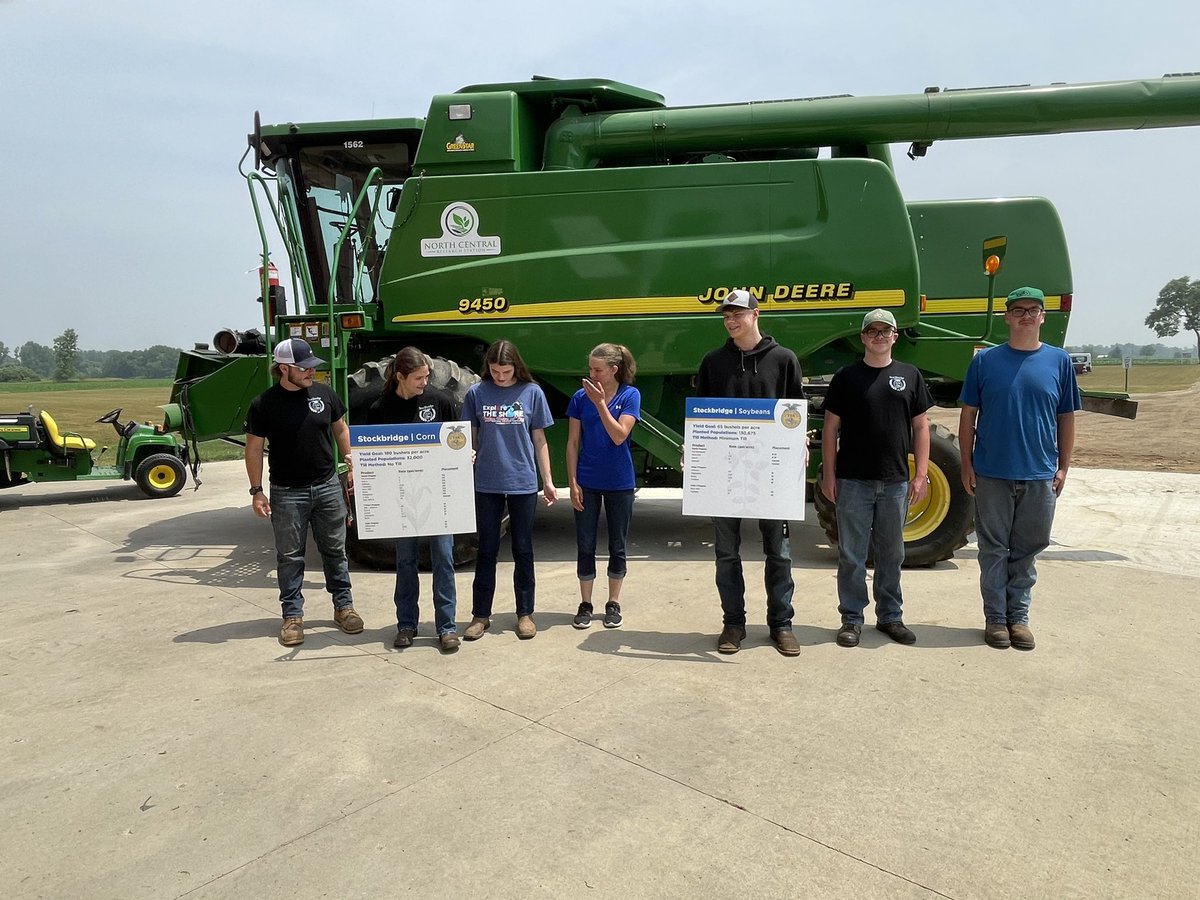 specProjectsLab's tweet image. Our FFA Crop Management Teams attended the FFA CMC Field Day @theAgroExpo @agroliquid @MichiganFFA This year we have a corn and a soybean team. @SJSHSPanthers @StockCommNews