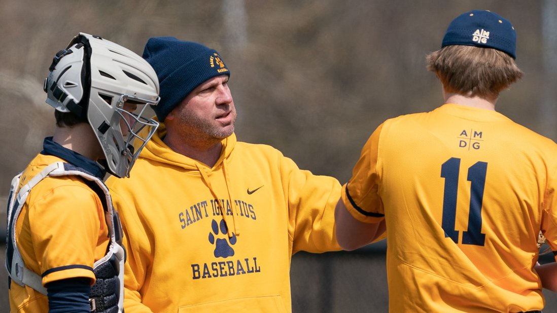 Congratulations to Saint Ignatius Head Baseball Coach Brad Ganor and Pitching Coach Josh Sorge, as both were inducted this afternoon into the @NEOBCA Hall of Fame!

#GoCats | #TogetherForever