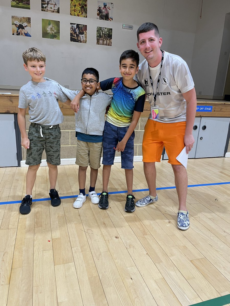 OrleyFarmSchool's tweet photo. Eid Mubarak to everyone celebrating. Our children are celebrating with their sweet treats while trying to beat our very own Year 4 Chaser โThe Educatorโ in quiz night. Well done to the followingโฆ#OFSCuriosity #OFSExpeditions #HarrowSchools #PrepSchools https://t.co/6vlz2xcvuf
