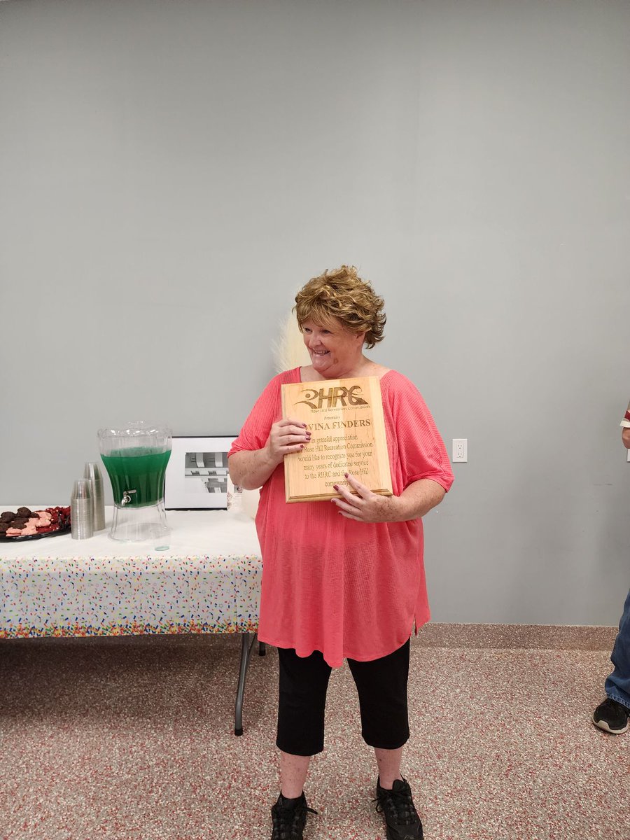 rosehillchamber's tweet photo. Congrats on your retirement, Lovina! We have appreciated everything you have done for the Chamber and for many other organizations in Rose Hill! You will be greatly missed!💕 https://t.co/0jp1Cs2wgY