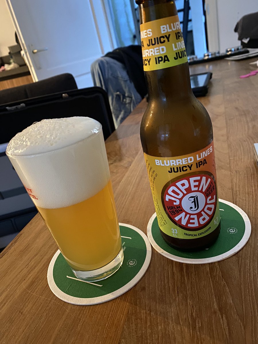 blauwboksem's tweet photo. Bijzondere (stresvolle) dag. iets met advocaat, mediation scheiding enzo
Nu een bijzonder biertjeโฆ. #jopen #ipa voor #vaderdag ๐ฅฐ https://t.co/8G0CPR5gBM