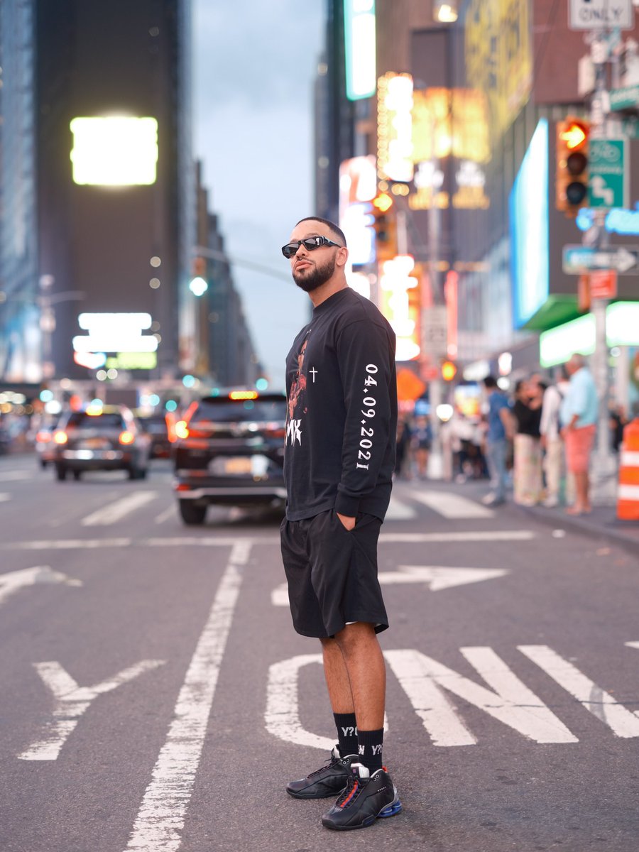 $LIM Y?OUNG tweet media