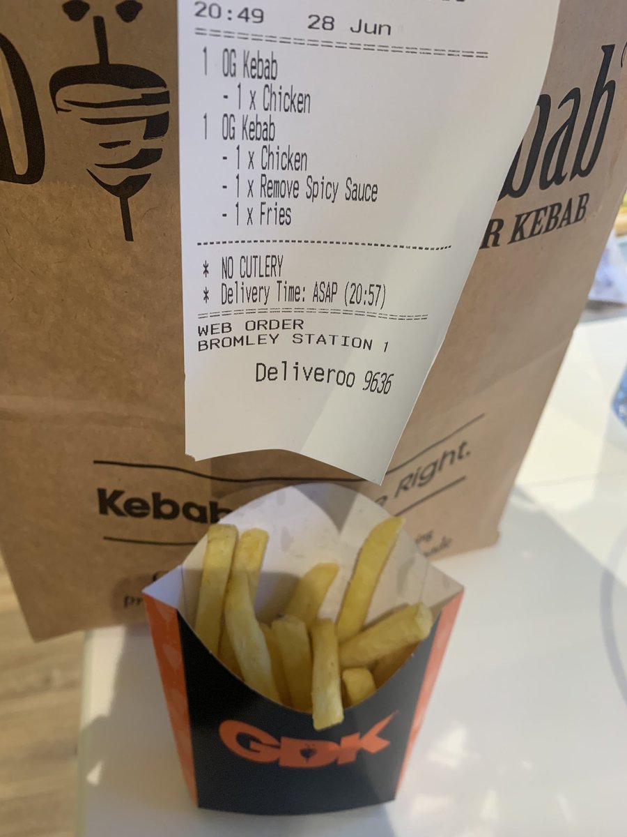 mcintoshlee's tweet photo. @GermanDoner_UK whilst I appreciate this is not your speciality, £2.49 for a tiny portion of fries as an add-on to your OG Kebab is disgraceful! Ruins your brand. Just don’t bother if your product is going to be that poor. https://t.co/oJZ3v9zPsI