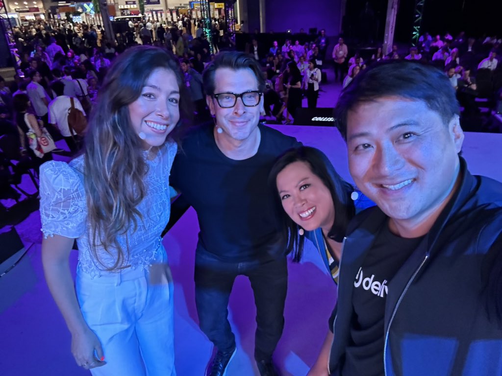 Zhong Xu (@zhxu) on Twitter photo Had a blast on stage with <a href="/ElaineReyesTV/">Elaine Reyes</a> talking about scaling vertical saas at <a href="/CollisionHQ/">Collision Conf</a> in Toronto Had a blast on stage with <a href="/ElaineReyesTV/">Elaine Reyes</a> talking about scaling vertical saas at <a href="/CollisionHQ/">Collision Conf</a> in Toronto