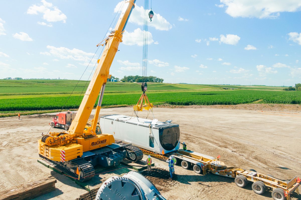 WanzekConst's tweet photo. Another piece being put in place for another tower build. Next stop for this nacelle is 200 feet above ground. #TeamWanzek #WindPower #Renewables #WindTower #Crane #Nacelle https://t.co/N7gJ9DHRKZ