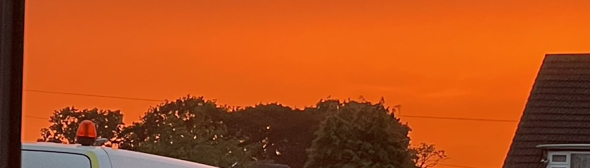 #sunset #redskyatnight #bloodorange  #sunsetphotography