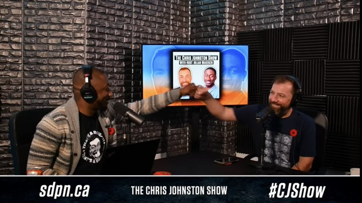 You know a #CJShow is going to be an all time classic when it starts like this. 

Congrats on the 5th in person show Chris, Julian and Nick!