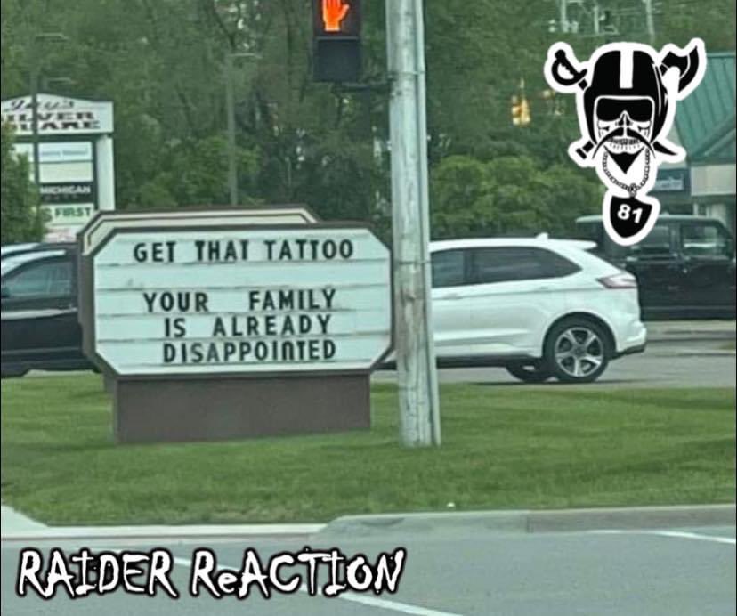 The RAIDER ReACTION Public Service Announcement of the Day.
🔥🔥🔥🏴‍☠️☠️🏴‍☠️🔥🔥🔥
#Commish81 #RAIDERReACTION #Raiders #ElPirata #RAIDERLINES #410Raider #RaiderSpleve #RaiderNation #NFL #TheDarkSide #TheRaiderNationReport