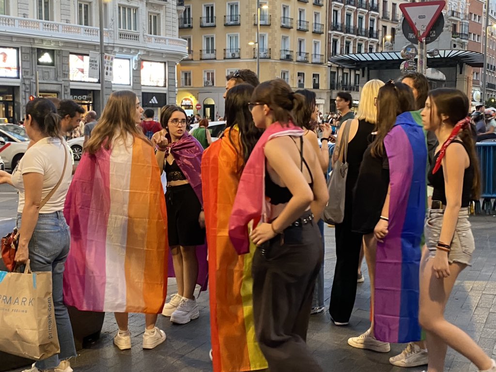 #28dejunio 🏳️‍⚧️Feliz día del orgullo🏳️‍🌈 

#Orgullo #Orgullo2023 #pride #Pride2023 #orgullomadrid #madrid #spain #LGTBIQ