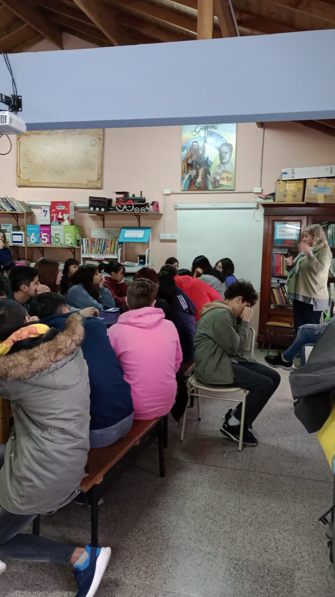 academicaunmdp's tweet photo. Compartimos imágenes del día de ayer de la visita de la Dirección de Ingreso de la @unmdp a la escuela Nº 82.

#RedesInvisibles
#TendiendoPuentes
#VisitasGuiadasUNMDP
#ExploraTuFuturo
#ingresounmdpitinerante
#ingreso2024 #estudiaenlaunmdp
#somosUNMDP #mejorpublica https://t.co/2JMBSmfKaN