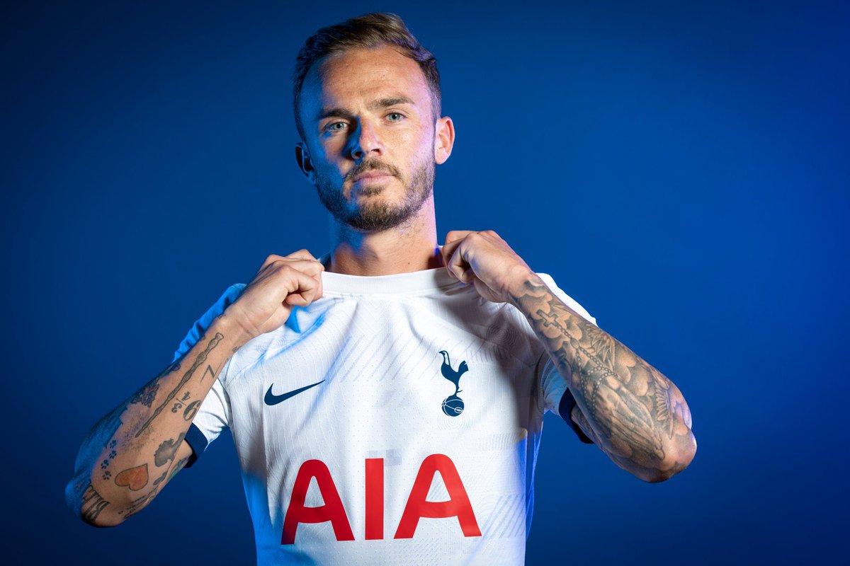 DeadlineDayLive's tweet photo. 🚨 @Madders10 in white. 🤍

(📸 @SpursOfficial) https://t.co/pUQOJkQ1Tz