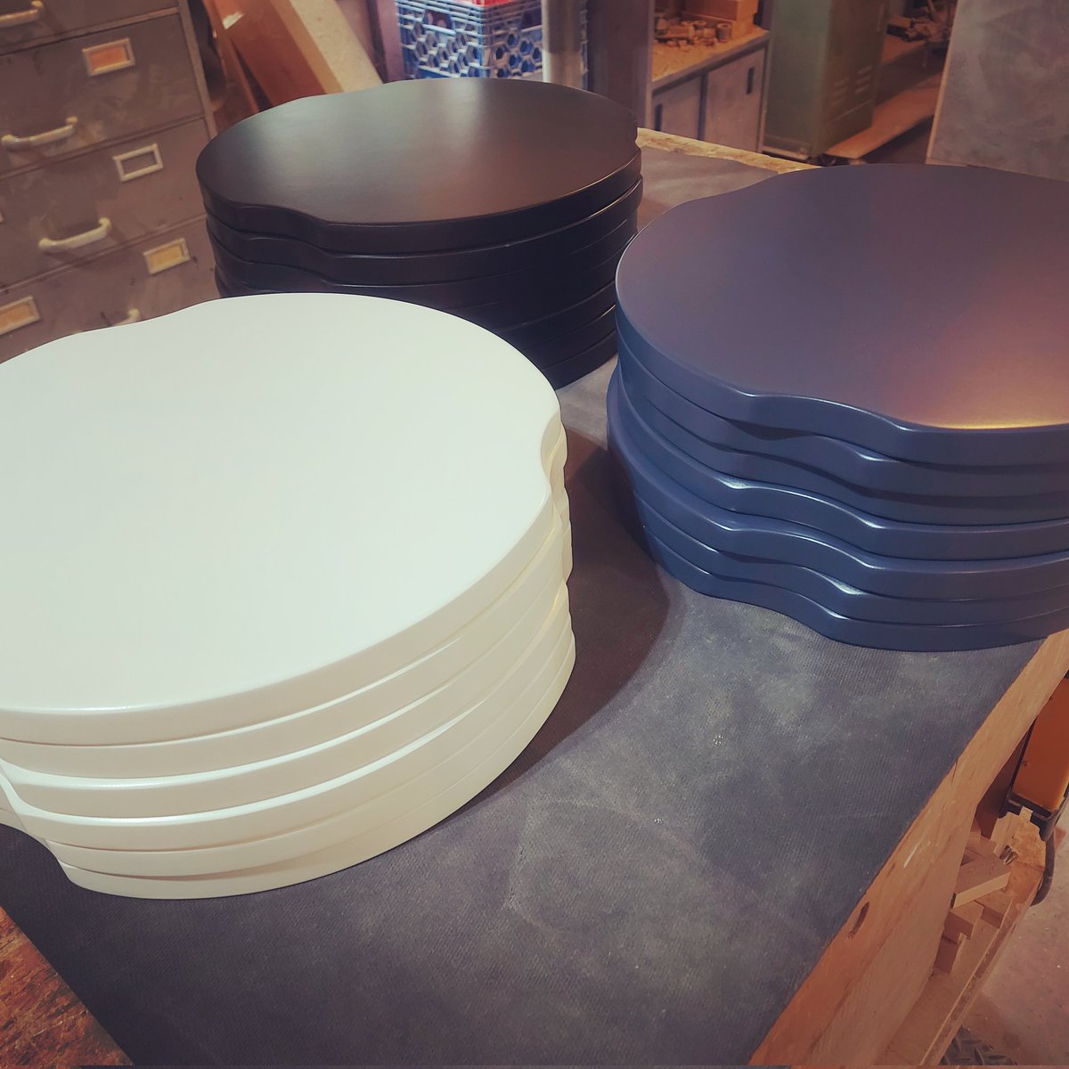 White Chocolate, Stiffkey Blue, and Black #snarepads will be available soon! #handmade
madpracticepads.com