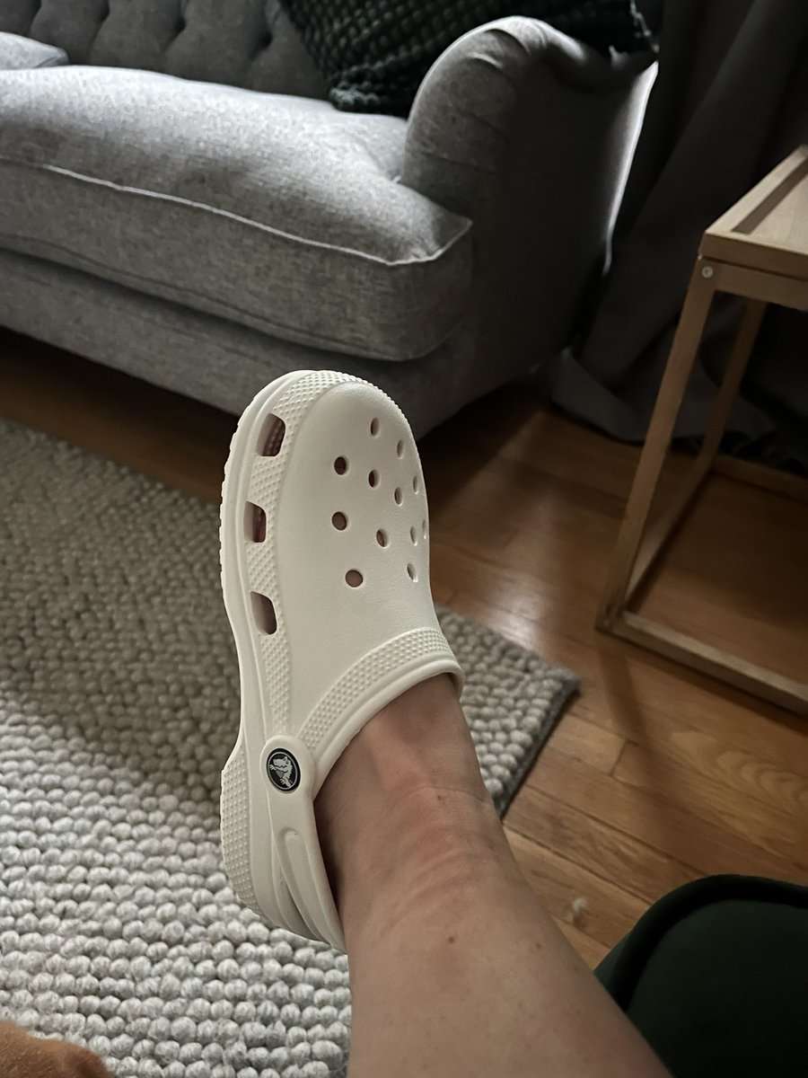 AlixJac's tweet image. What has happened to me! 😂