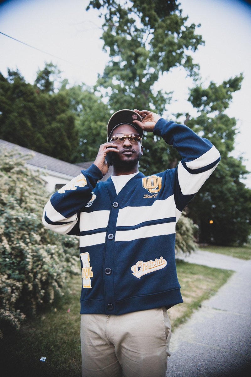 ___Toheeb's tweet image. Just Turned 25⏳
Somewhere between psychotic and iconic… Somewhere between I want it and I got it..

Birthdays are a new start, a fresh beginning and a time to pursue new endeavors with new goals. 24 did me well.. but what’s better than 24…

The Best Things Are Yet To Come🎈