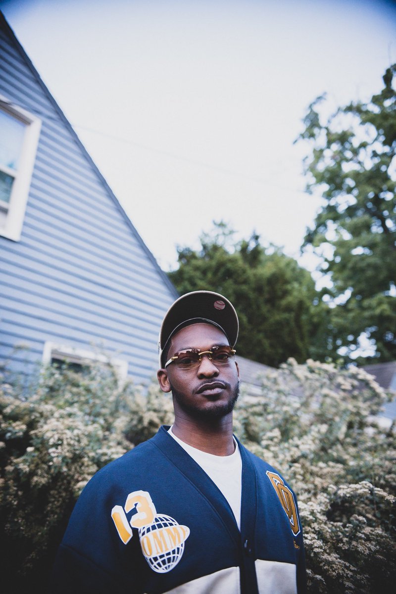 ___Toheeb's tweet image. Just Turned 25⏳
Somewhere between psychotic and iconic… Somewhere between I want it and I got it..

Birthdays are a new start, a fresh beginning and a time to pursue new endeavors with new goals. 24 did me well.. but what’s better than 24…

The Best Things Are Yet To Come🎈