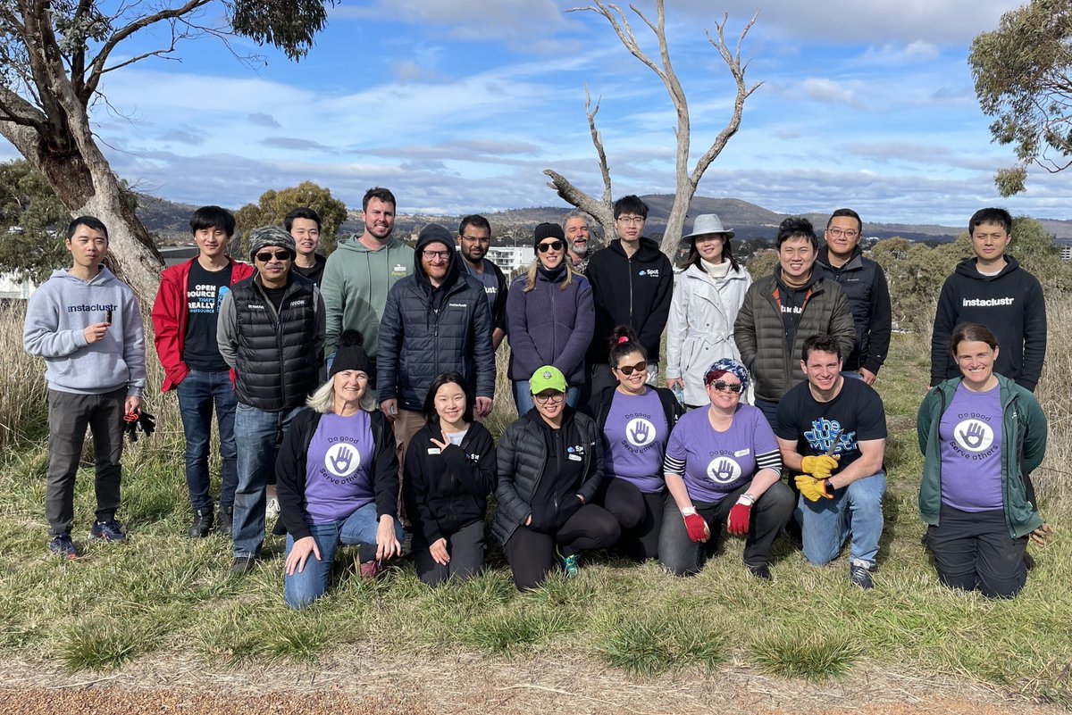 LifeAtNetApp's tweet photo. Well done to the @NetApp volunteers who took action for the environment! During #Care4Climate week, over 450 volunteers in 20 locations volunteered 1,100 hours through 28 VTO events.
#NetAppServes #LifeAtNetApp @NetAppEMEA @NetAppANZ @NetAppIndia https://t.co/sZJ96cjFV1