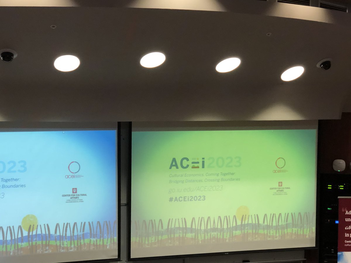 paquettej123's tweet photo. Journée enrichissante à la conférence annuelle de #ACEI2023. Les économistes de la culture débattent des restitutions d’objets d’art, des jetons non fongibles (NFT) et de culture dans le monde francophone. @juldoris @dryuhajung https://t.co/Ov5OzMn8Bh