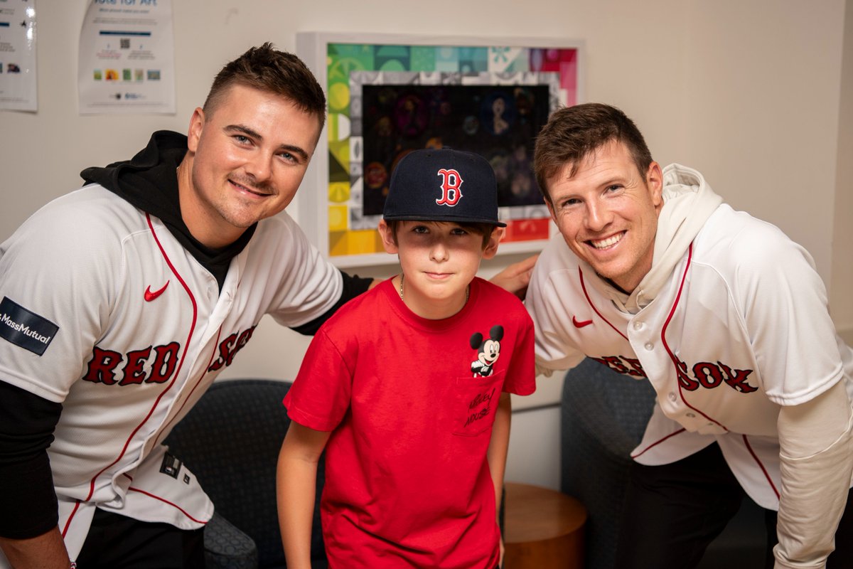 RedSox's tweet photo. Nick and Reese stopped by to hang with a few of our friends at Boston Children's! https://t.co/MNfn6faYNG