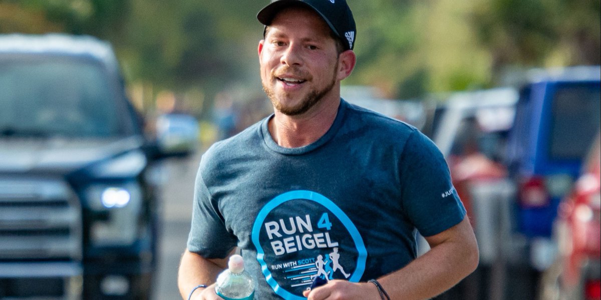 Run4Beigel's tweet photo. It's #WearItWednesday, and we're staying strong together!

Let's all show our support for the @SJBMF mission by wearing our RUN 4 BEIGEL shirts on our next run 🏃‍♀️🏃‍♂️

Share your pics and use the hashtag #RUN4BEIGEL to be featured, and let's celebrate the memory of Coach Beigel 💙 https://t.co/2naPvtYUSP
