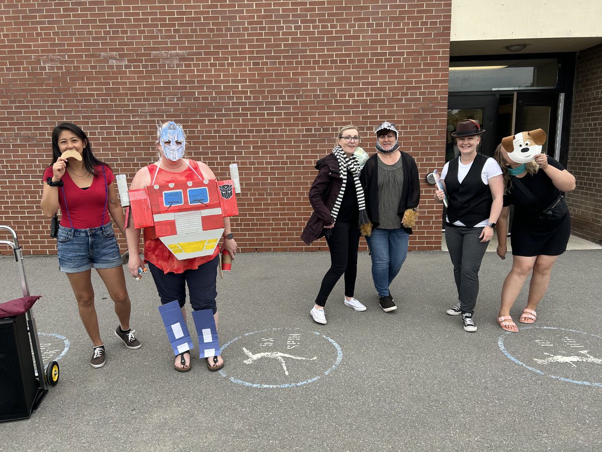 St. Thomas More CS tweet media