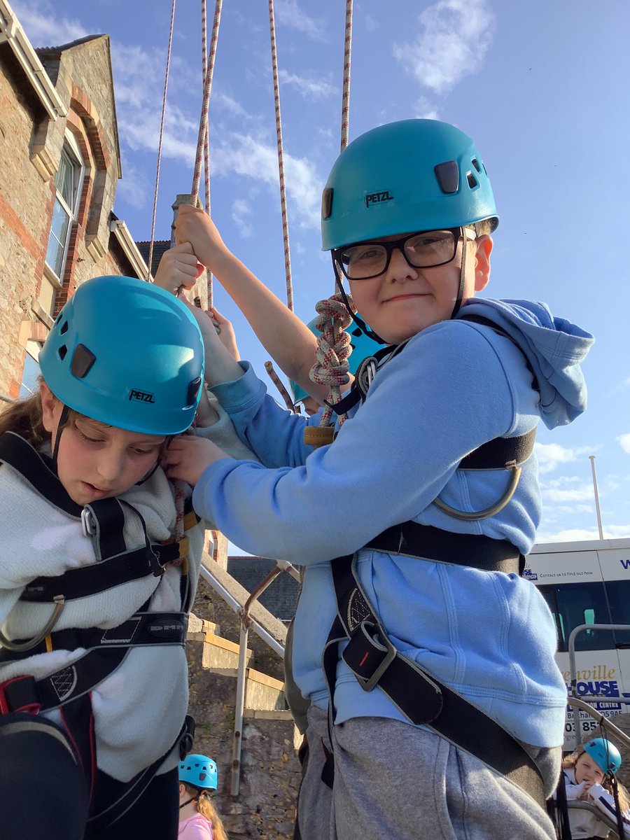 BhaYear6's tweet photo. We had an amazing time at Grenville House on our #remarkable annual residential! We went canoeing, confronted our fears on the high ropes and built and sailed rafts! @BHA_TQ @AETAcademies https://t.co/V639HHnVSk