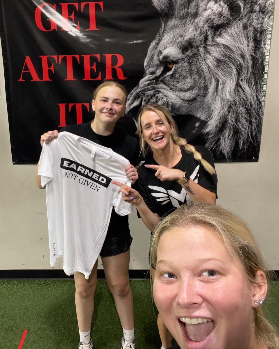 marshelite's tweet photo. Shout out to your June AOTM! @Annabelle_Hensl

Annabelle has been consistently training with us 2-3x in-season and off-season for 2 years!

As of late, we have seen Annabelle’s mind shift when it comes to her training. She comes in every day ready to work hard and with intention. https://t.co/Vs38wQjacY