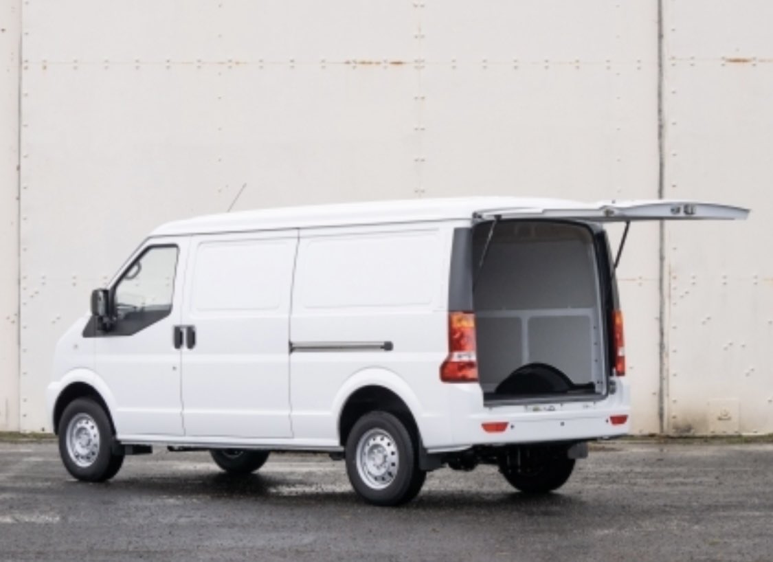 conspec_'s tweet photo. The all NEW DFSK ec35 full electric van, we have a vehicle on site for demonstration, if your company is looking at moving forward for a bigger greener foot print, please come and talk to us 01782271193. #dfsk #van #fullelectric https://t.co/Nk9NmWdPwn