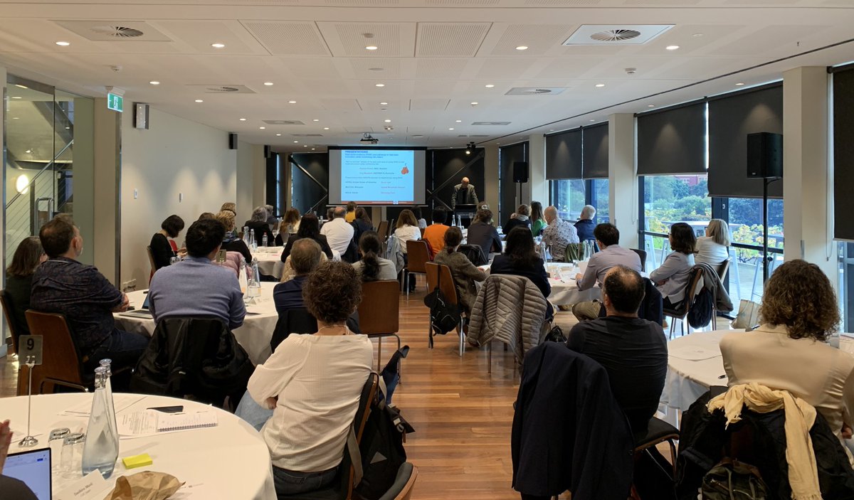 Funny and crazy start to the second day of the  <a href="/INAHTA_Network/">INAHTA</a> Congress - debating the pros and cons of RWE with Guy Maddern <a href="/RACSurgeons/">RACSurgeons</a> - we should do this more often! #INAHTACongress2023