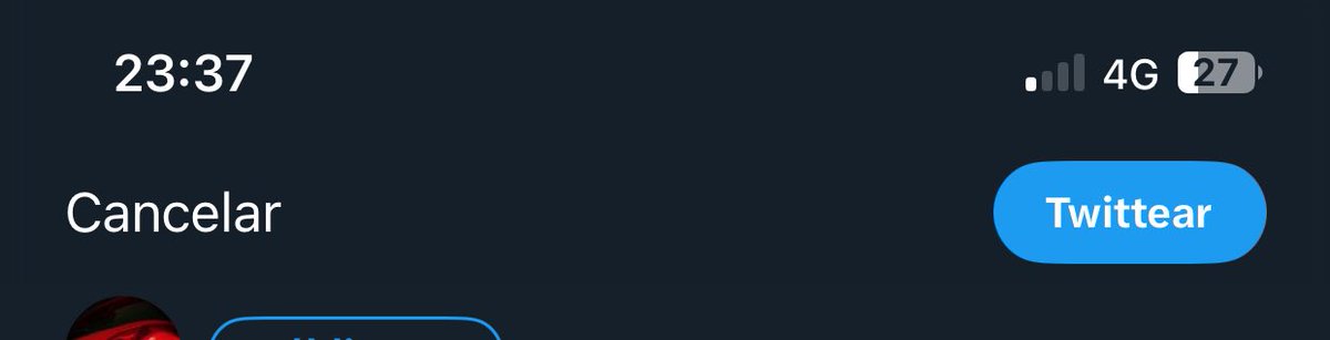 ¿ Por que en una localidad tan grande y turística como es #lloretdemar , hay una cobertura tan pésima?? Vaya a la zona que vaya es mala pero incluso en ocasiones se queda sin servicio. Es normal, <a href="/vodafone_es/">Vodafone España</a> ??? #lloretsincobertura