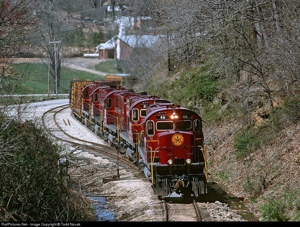 pics_train's tweet image. Arkansas &amp;amp; Missouri Railroad - Alco C420

Winslow, Arkansas, USA

Locomotive #: A&amp;amp;M 46 - Train ID: Fort Smith Turn

Photo Date: March 31, 1997
￼
￼By: Todd Novak

#trains