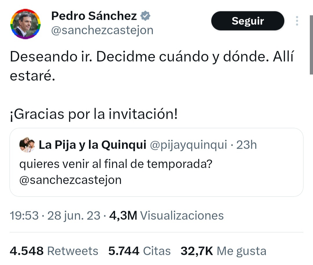 Vista a simulación na que vivimos, atrevémonos a preguntar: Gayoso, cantos retweets para que cumpras o noso soño de presentar música e memes no <a href="/luartvg/">LUAR</a> ??? 🙏🙏🙏🙏
<a href="/TVGalicia/">TVG</a>