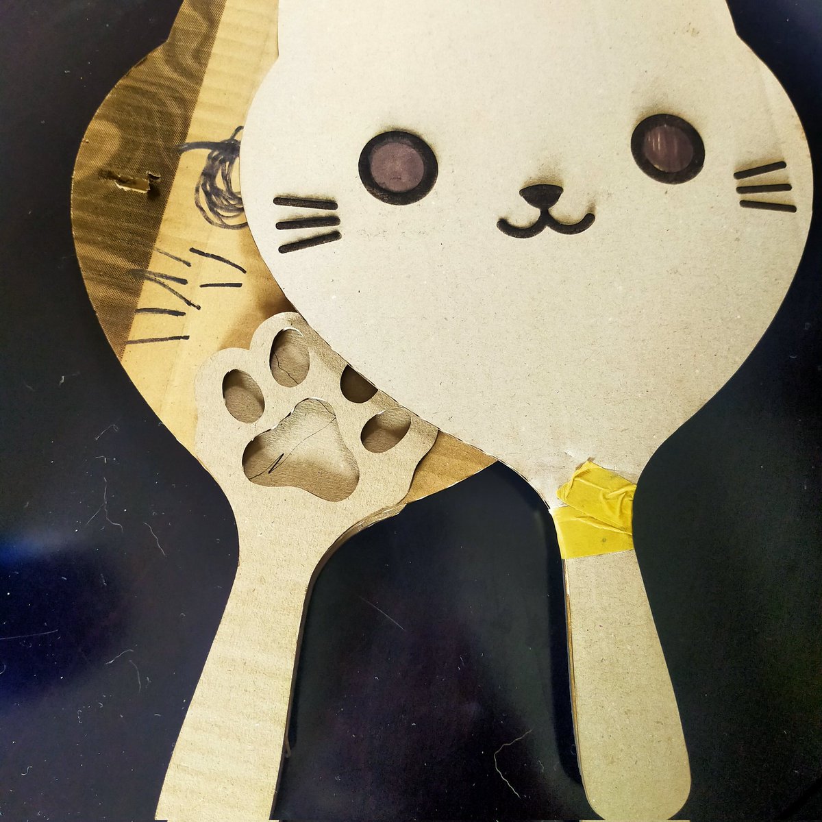 _Nyan_Kobo's tweet photo. レーザーカットしたダンボール。暑いのでうちわを色々試作中。
#にゃんこ #猫グッズ #猫アイテム #ネコグッズ #ネコアイテム #ハンドメイド #手作り https://t.co/geb3rpPZF1