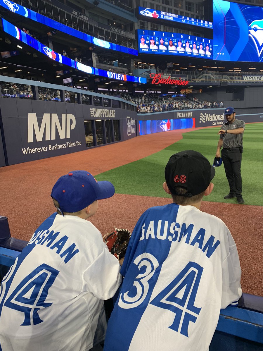 mike_fpo's tweet photo. At the jays game, first for the boys! #nextlevel https://t.co/8LThpyLCr3