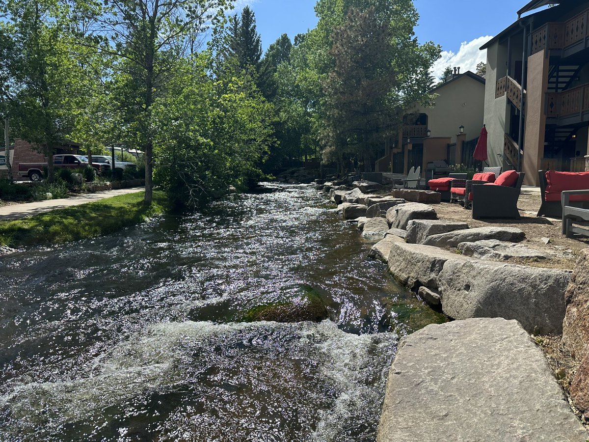 InnSilverMoon's tweet photo. Exciting updates at our hotel! The riverfront now boasts a captivating transformation, enhanced by the enchanting monoliths that stand tall, offering a serene retreat for guests to immerse themselves in nature's embrace. #NewRiverfront #MonolithMarvels #SilverMoonInn https://t.co/USRDRLMWem