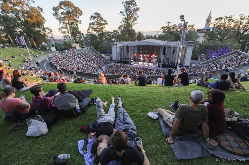 FAITH IN THE FUTURE WORLD TOUR 🎟️

Norte América  🇺🇸

🗓️ Noche #21  -  29-06-23
📍 Berkeley, California 
🏢 The Greek Theatre 
👥 Capacidad: 8,500
🎤 Teloneros: @AndrewCushin / @TheSnuts
🕗 Horario: 8:00 - 10:00 PM (Guate)

#FITFWORLDTOUR #FITFWTBerkeley