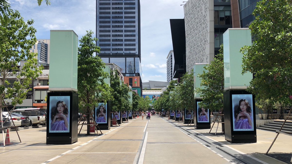 Let's Media TH tweet media