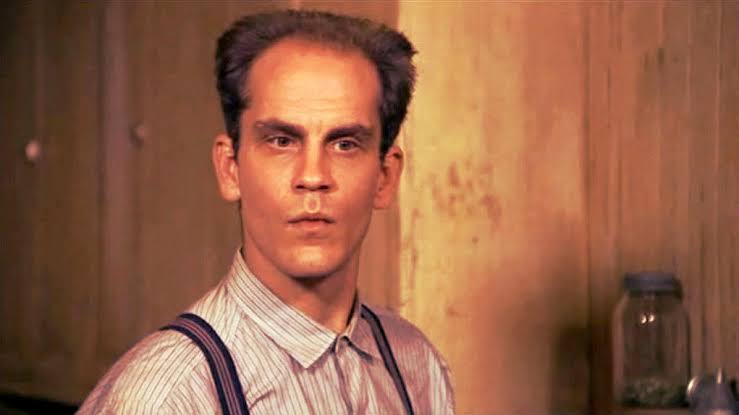 RT @midgetmoxie: John Malkovich in the 1980s.

#JohnMalkovich #FilmTwitter https://t.co/3JZl3emO4X